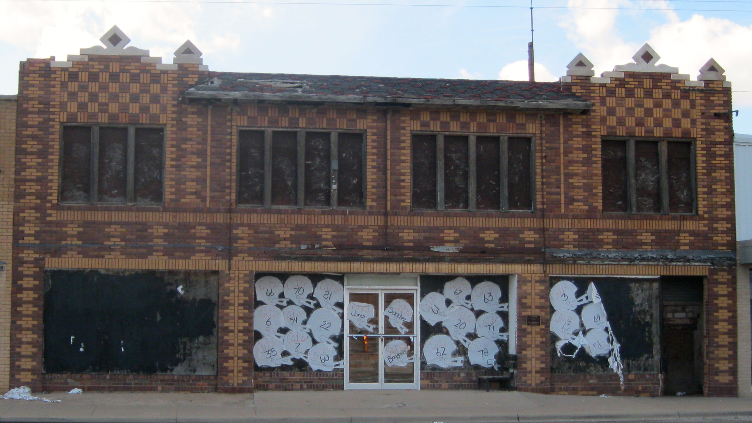 Image Rig Theater, Wink Texas