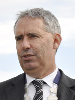 Lawrence Yule 2013 (wider crop)