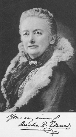 Amelia B Edwards 1890 in Amerika.jpg