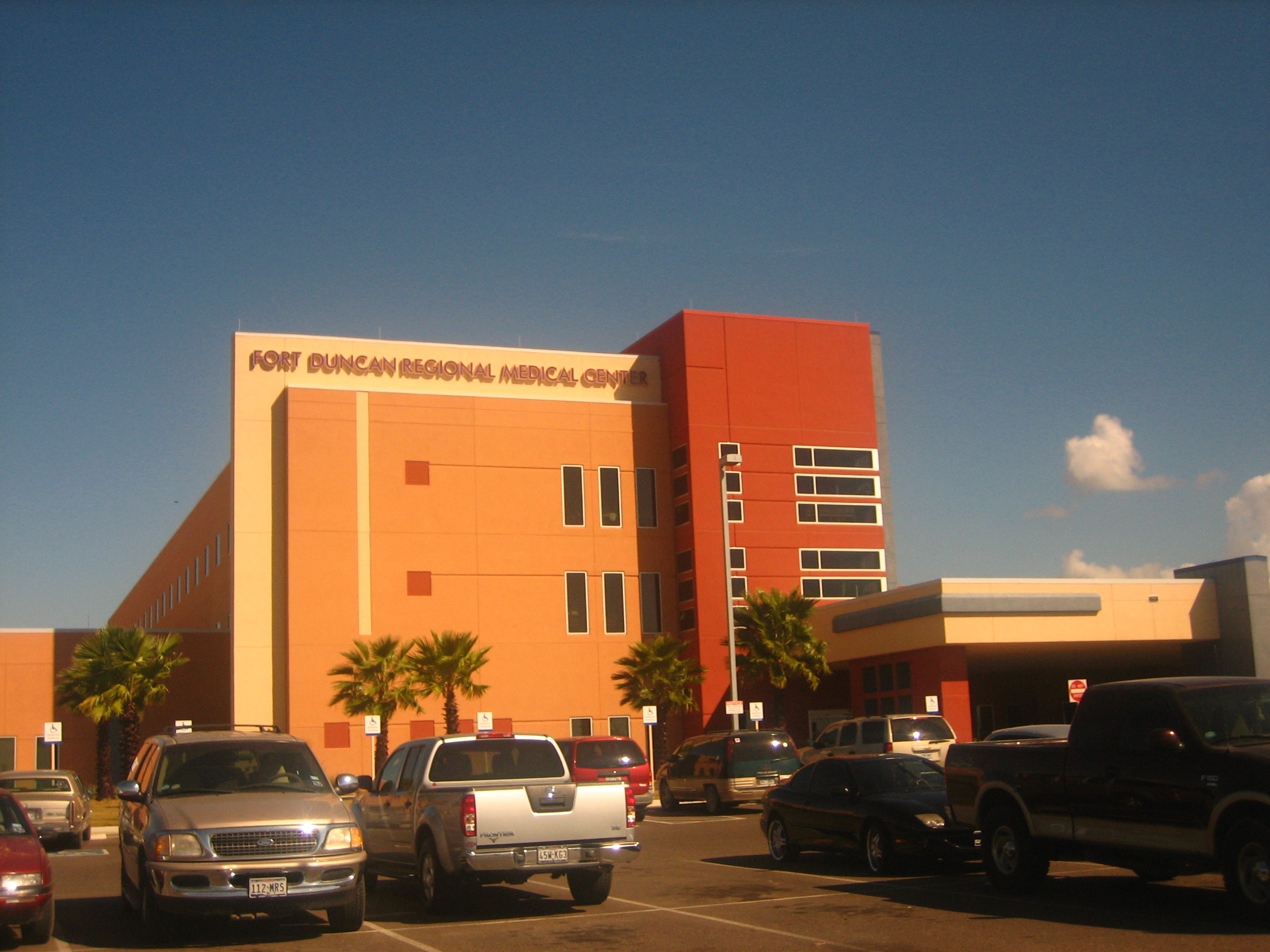 Image Fort Duncan Medical Center in Eagle Pass, TX IMG 1911