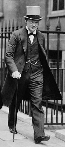 Winston Churchill verl sst das Geb ude der Admiralt t (1912)