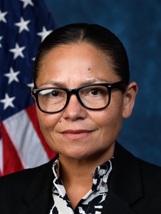 Kimberlyn King-Hinds official portrait (cropped)