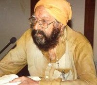 Khushwant Singh at a reading in New Delhi