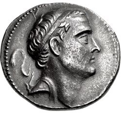 Seleukos IV tetradrachm obverse.jpg