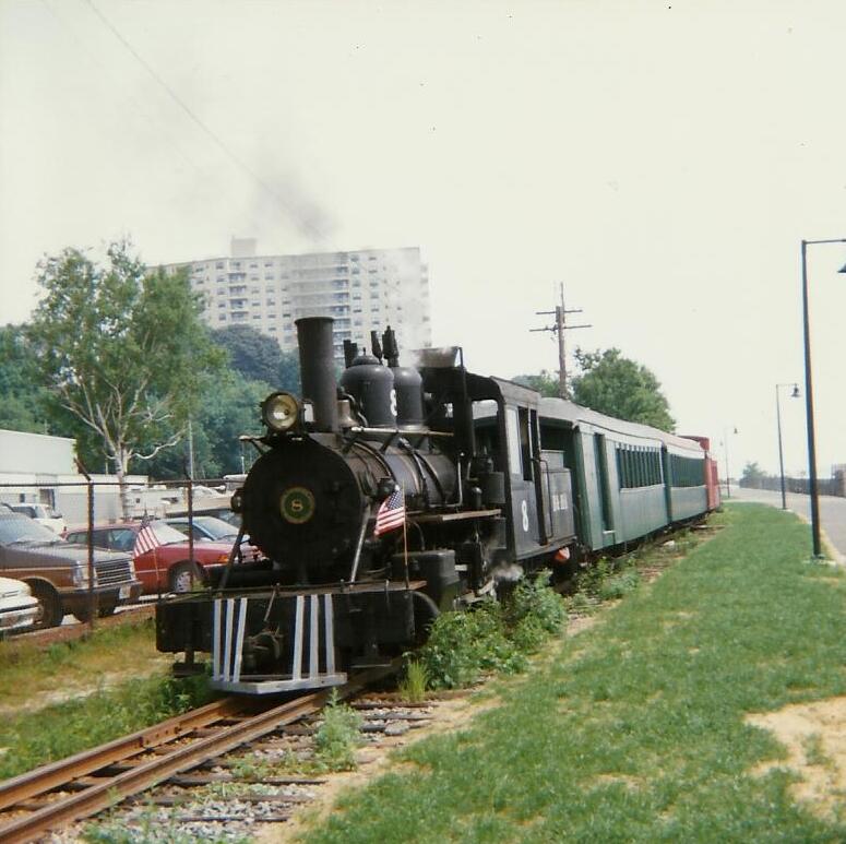 No. 8 at the Maine Narrow Gauge Railroad, Portland - June 1997 - 01.jpg