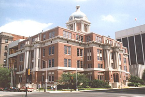 Bibb County courthouse in Macon