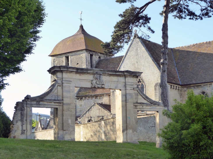 Chateau de Colbert; Blainville-Sur-Orne, France