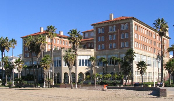 Hotel Casa del Mar