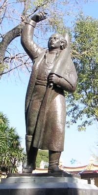 Mexico.DF.Coyoacan.MiguelHidalgo.Statue.01