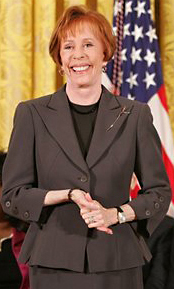 Carol Burnett (White House).jpg