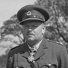Lieutenant Colonel Victor Harry Jones 1943 cropped