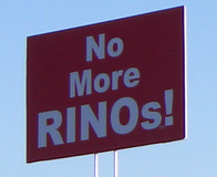 Tea Party tax day protest 2010 (4525419563) - No More RINOs!