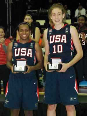 11 wu19 all-tourney 073111 300