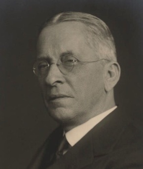 Sir Donald Charles Cameron 1932.jpg