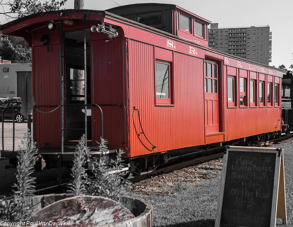 Maine Narrow Gauge RR Caboose (9479587784).jpg