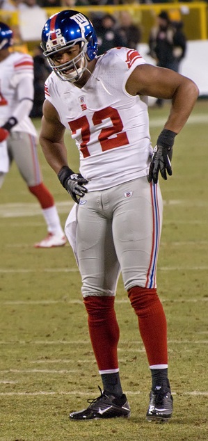 Osi Umenyiora (cropped)