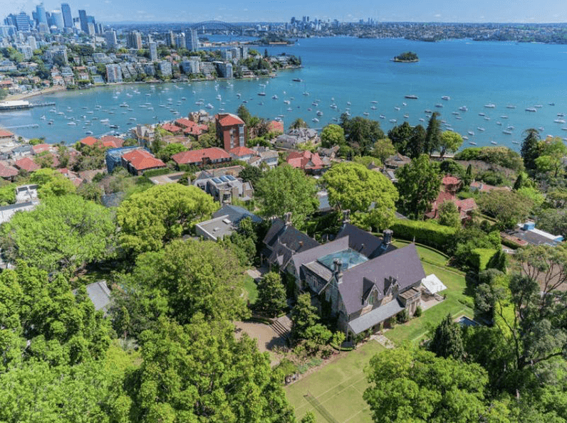 View-from-bellevue-hill 01