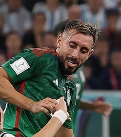 Héctor Herrera WC2022.jpg