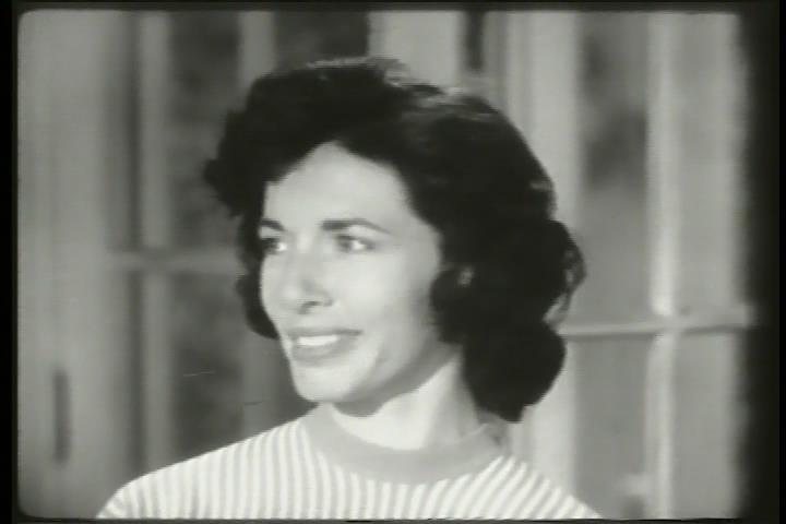 Peggy Webber in The Screaming Skull (00.04.40)