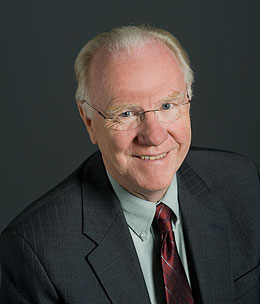 UC Davis Chancellor Emeritus Larry Vanderhoef.jpg