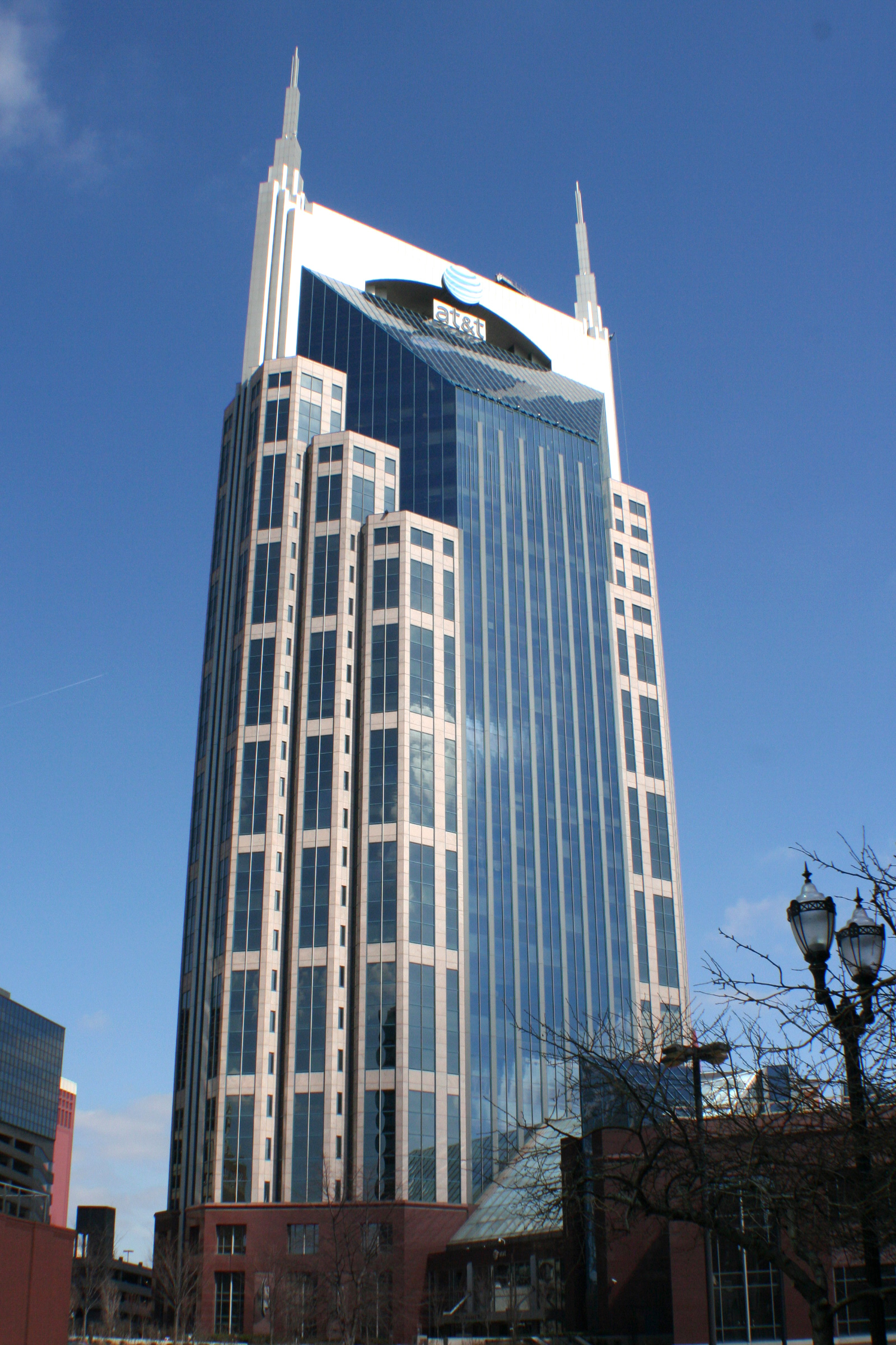 Att building nashville.jpg