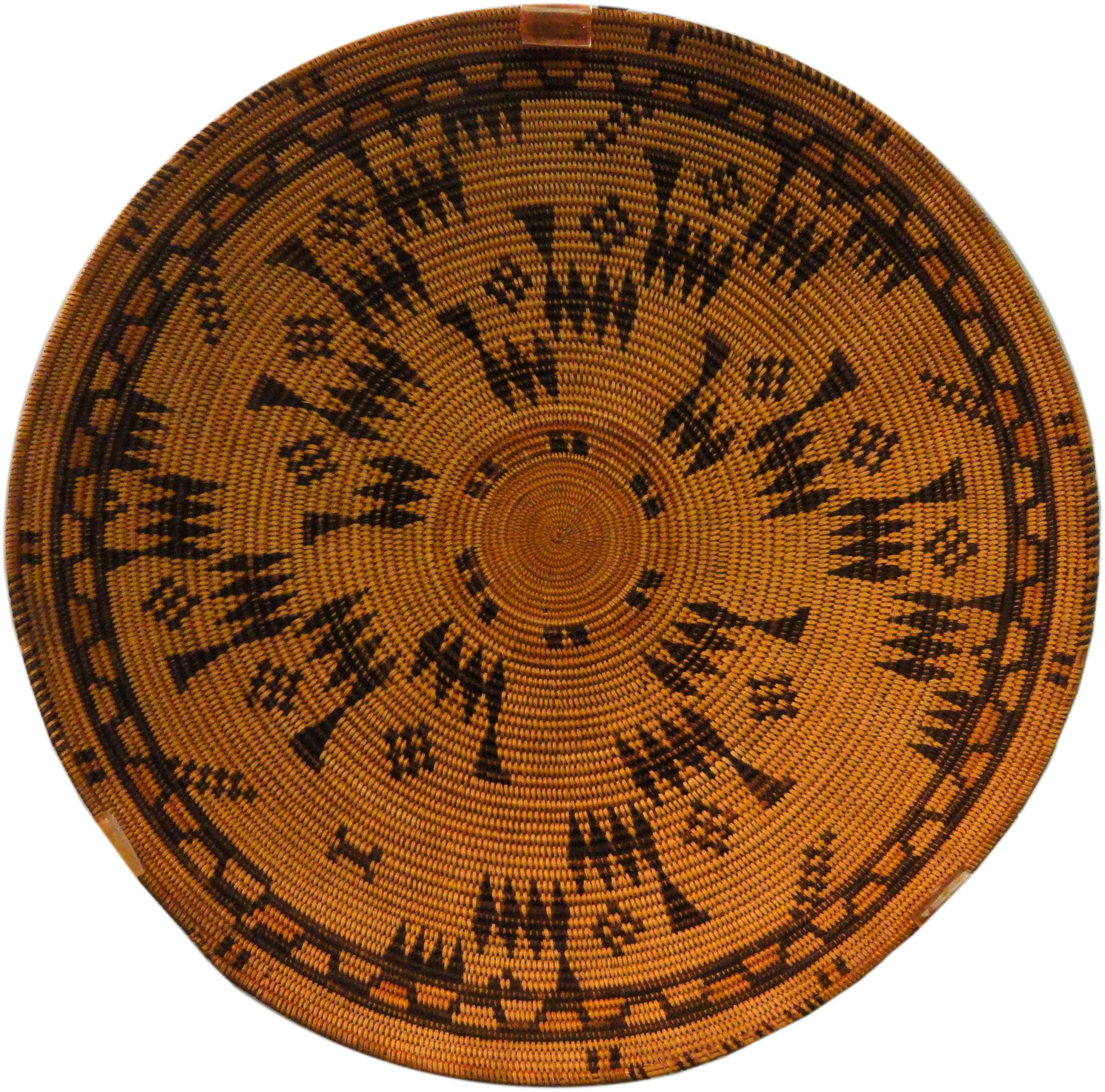 Image Basketry tray, Chumash, Santa Barbara Mission, early 1800s
