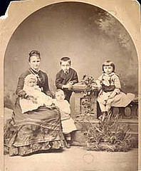 Kate Chopin and children New Orleans 1877