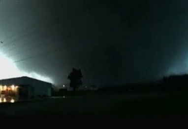 Photograph of the 2011 Joplin tornado