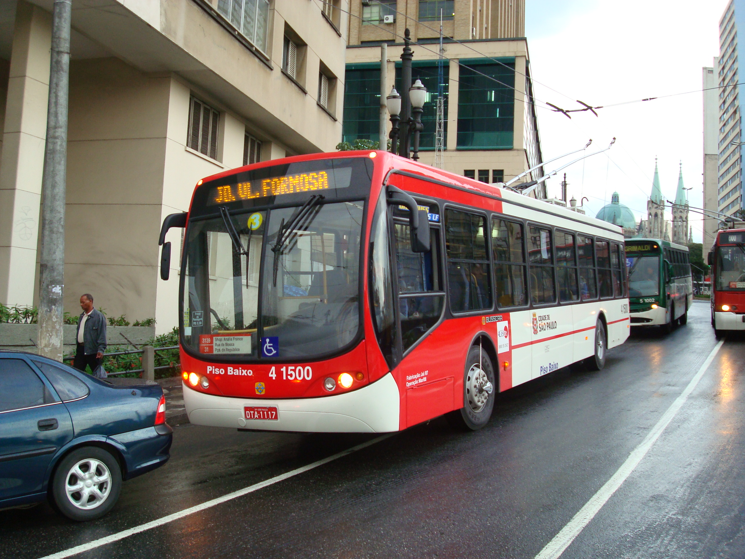 Image Trolleybus Low Floor 4 1500 Sao Paulo, Brazil