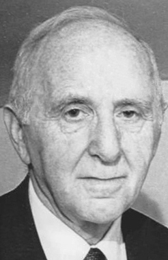 Simon Kuznets close-up (cropped)