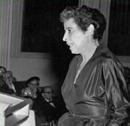 Hannah Arendt 1955 (cropped)