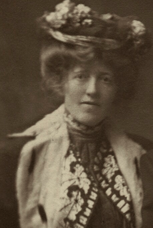 Laura Theresa (née Epps), Lady Alma-Tadema by Lena Connell died 1949 02 (cropped).png