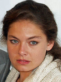 Alexa Davalos by David Shankbone cropped.jpg