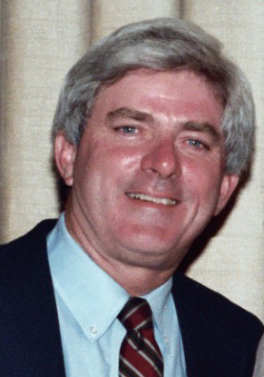 Phil Donahue 1981 (4371325660) (cropped).jpg