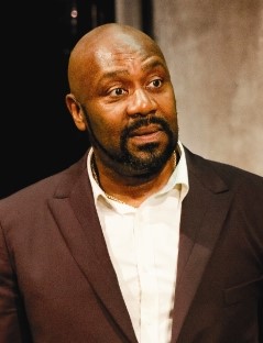 Lenny Henry in The Comedy of Errors 2011 (crop).jpg