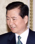Kim Dae-jung 2001-02-27