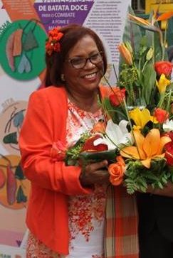 Dr. Maria Andrade (cropped).jpg