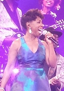 Oleta Adams Ziggodome (cropped).jpg