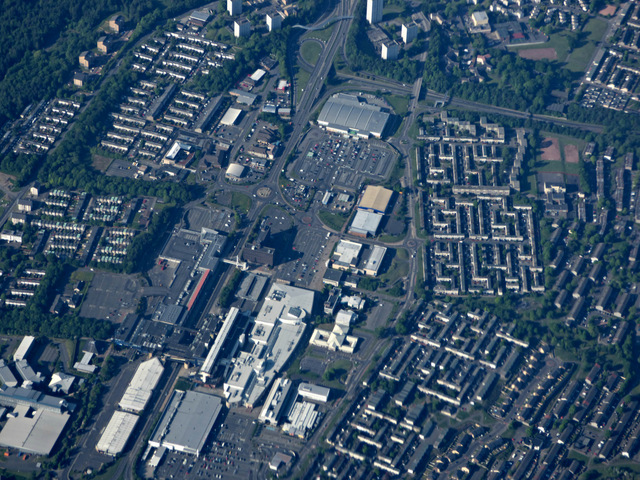 Cumbernauld town centre from the air (geograph 4998258)