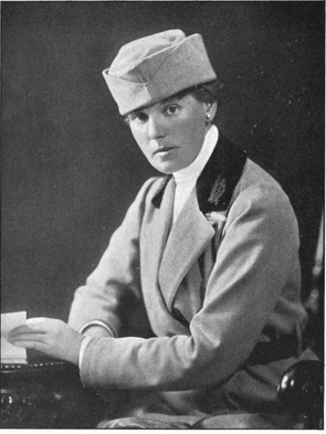Black and white portrait photograph of Louise McIlroy