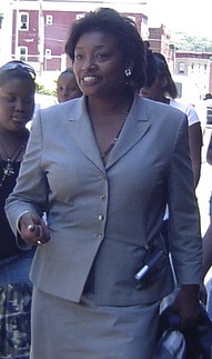 Andrea Stewart-Cousins CROPPED