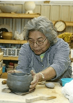 Anna Mitchell, Cherokee potter.png