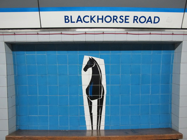 Blackhorse Road tube station – ceramic tiles