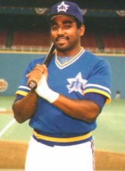 Ivan Calderon Mariners.jpg