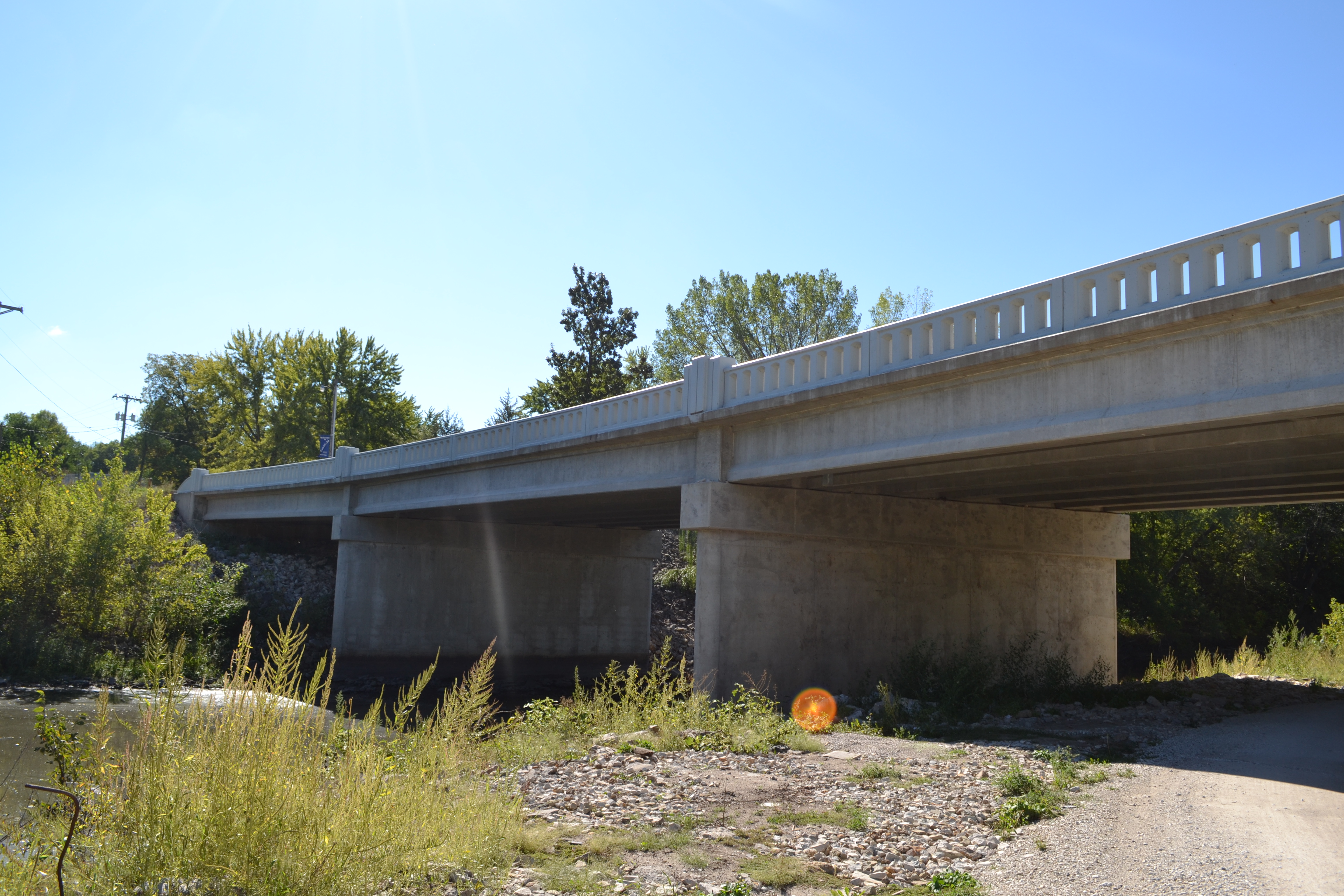 Image Goldfield Bridge, Goldfield, Iowa, from below, facing southeast