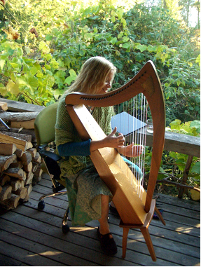 Oona autumn harp