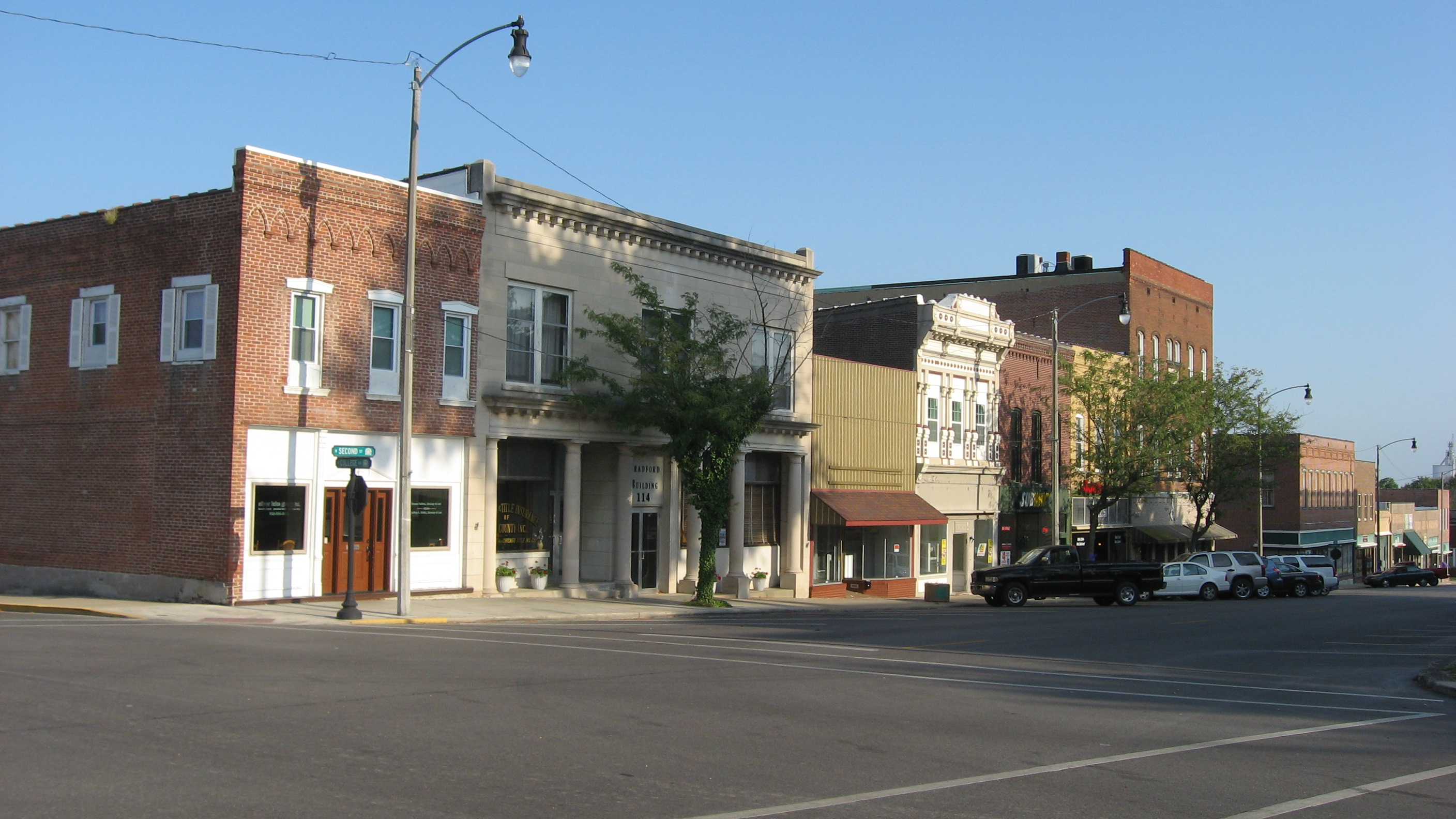 Image Second Street in downtown Greenville, Bond County