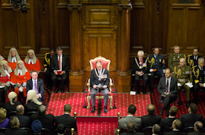 Governor-general-reads-speech