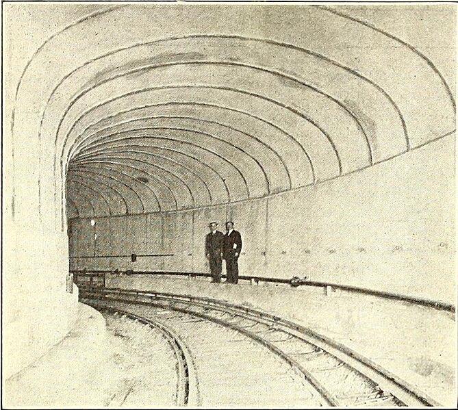1911 Hudson tunnels 14572178500) (cropped)