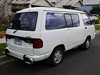 1994 Toyota Spacia (YR22RG) GXi van (2015-05-29) 02